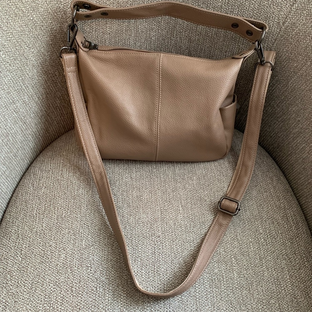 Leather Hobo Style Shoulder Bag